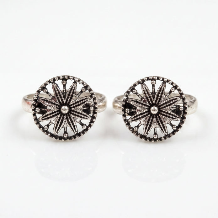 Vintage Compass Toe Rings