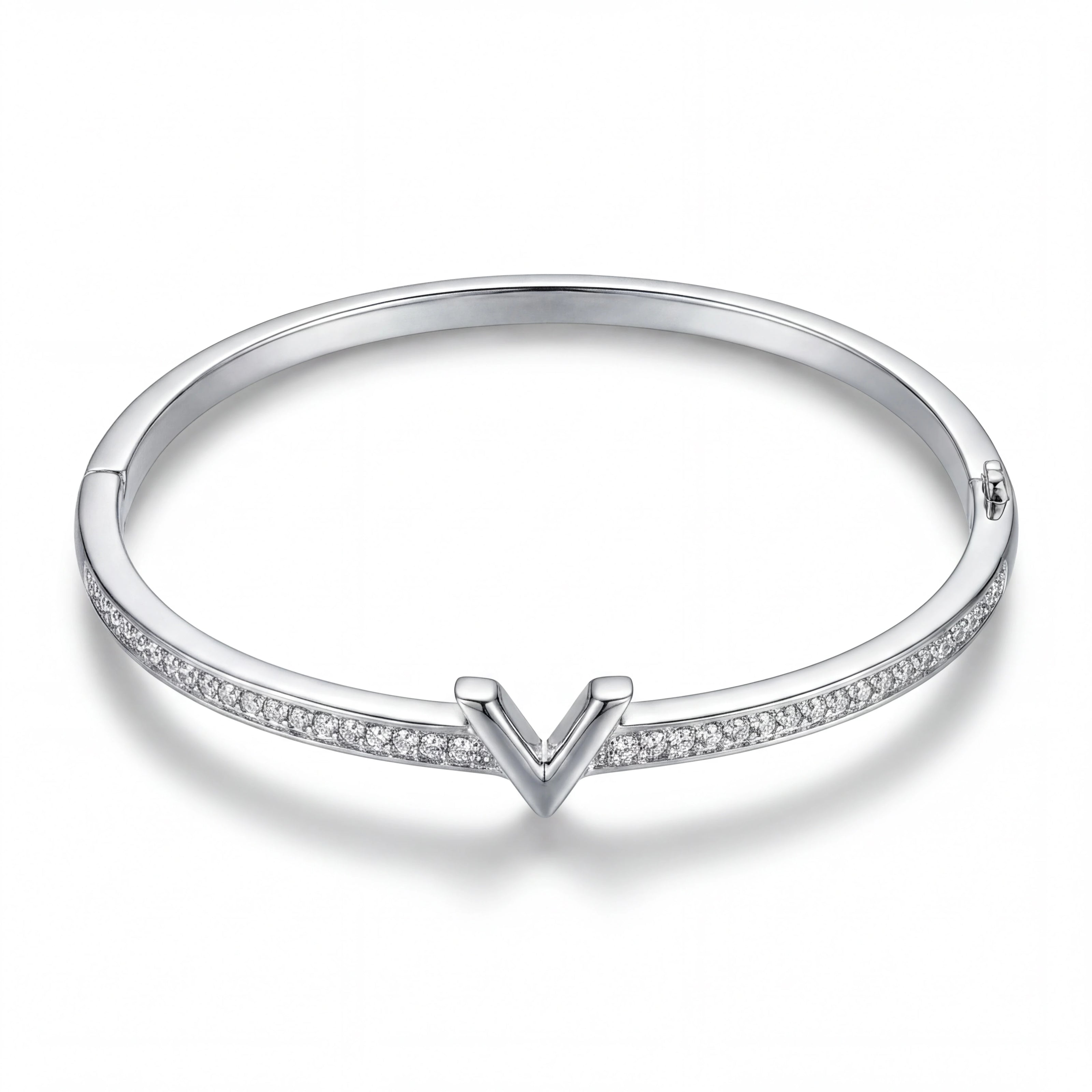 V Pavé Bangle