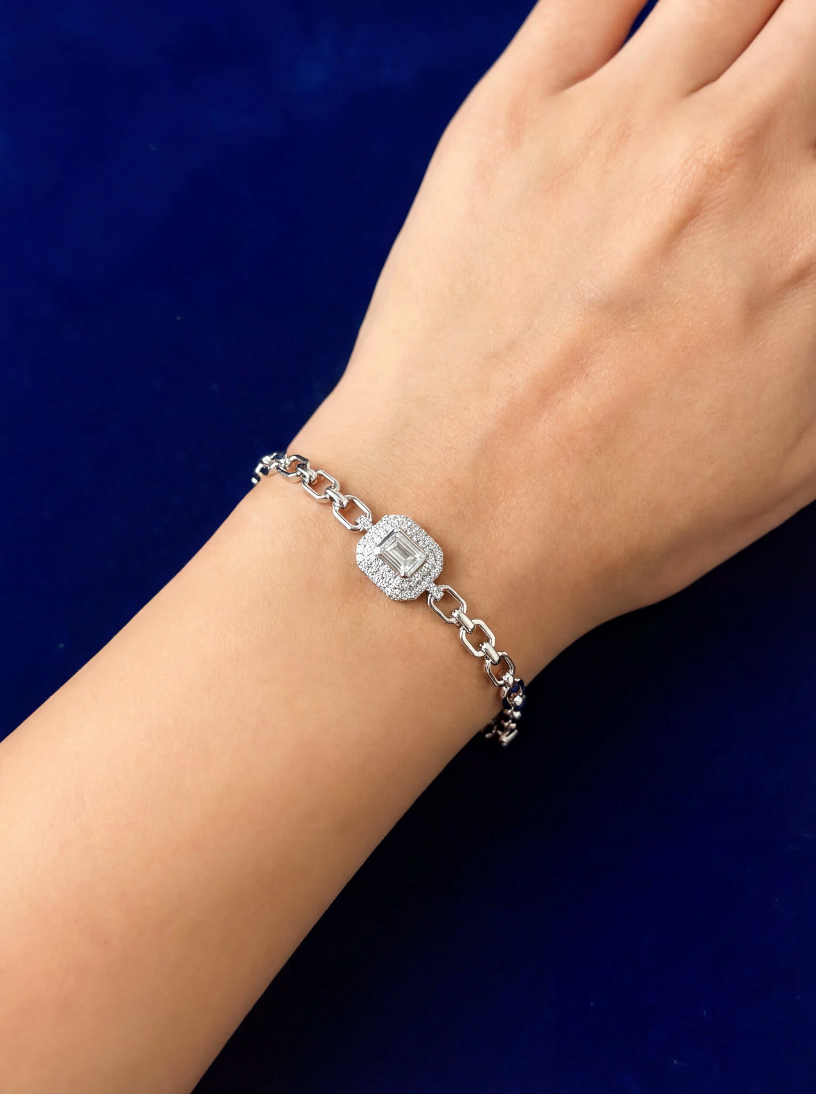 Emerald Halo Bracelet — 2