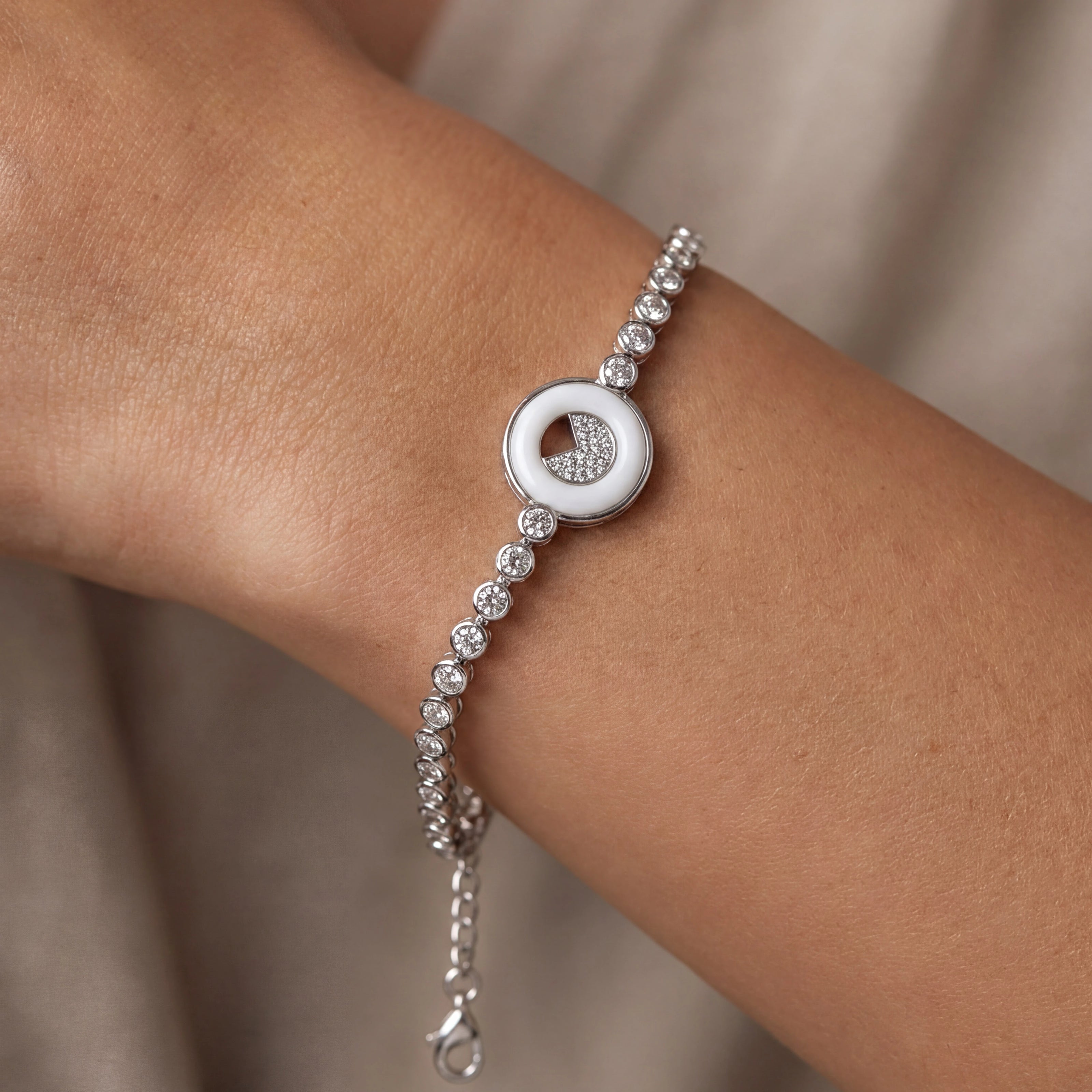 Halo Circle Bracelet — 2