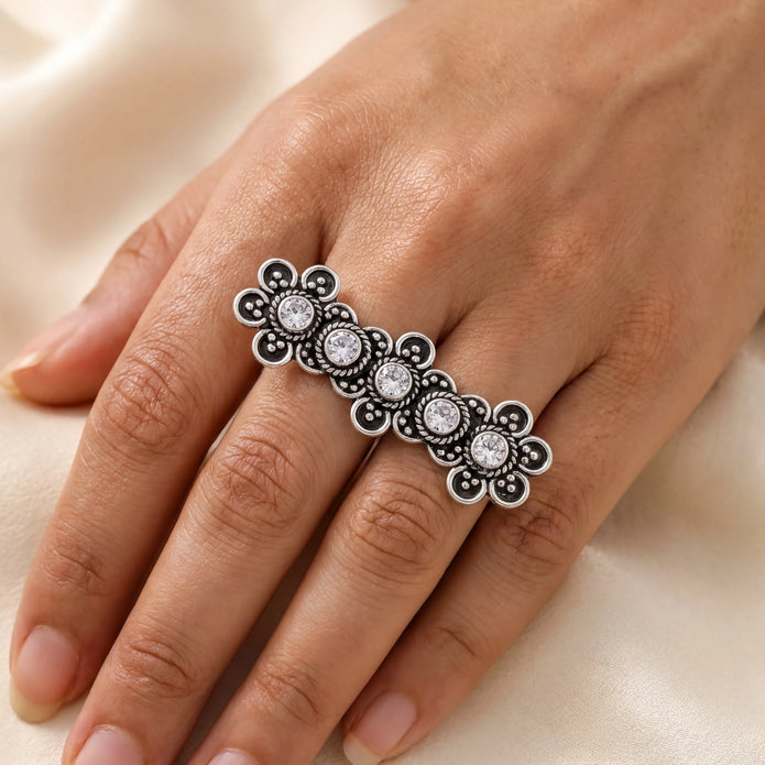 Vintage Floral Ring — 2