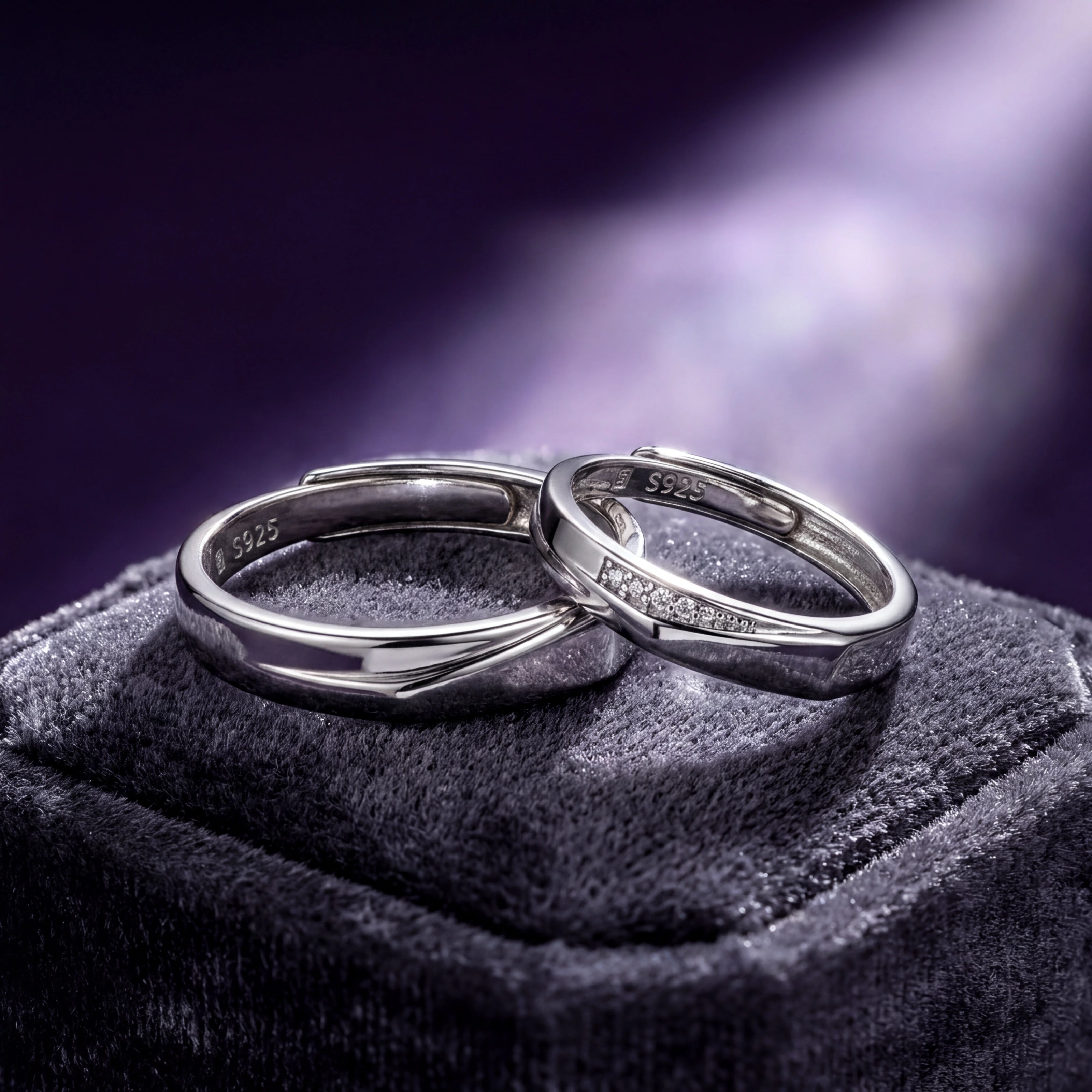 Twin Minimal Couple Rings — 3
