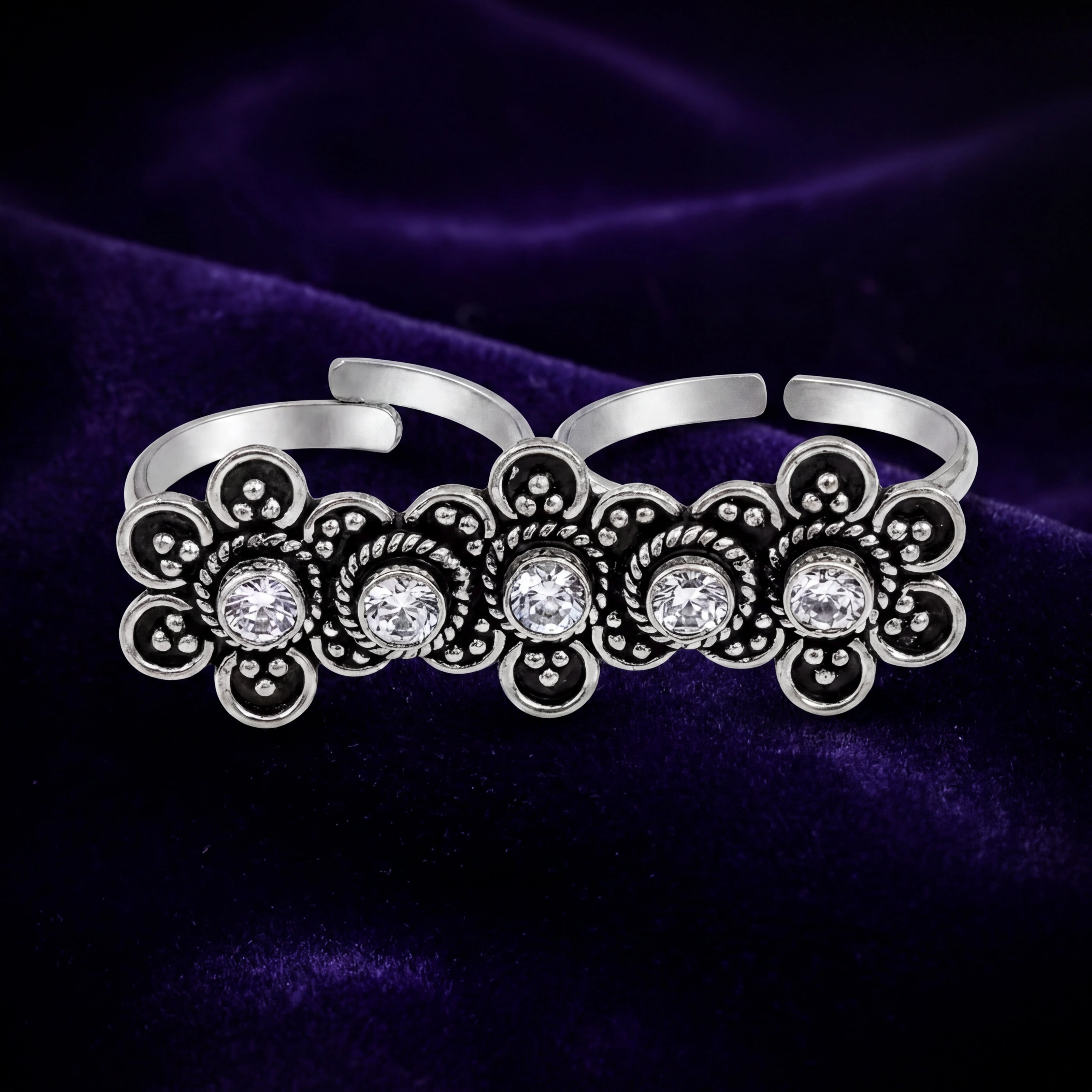 Vintage Floral Ring — 3