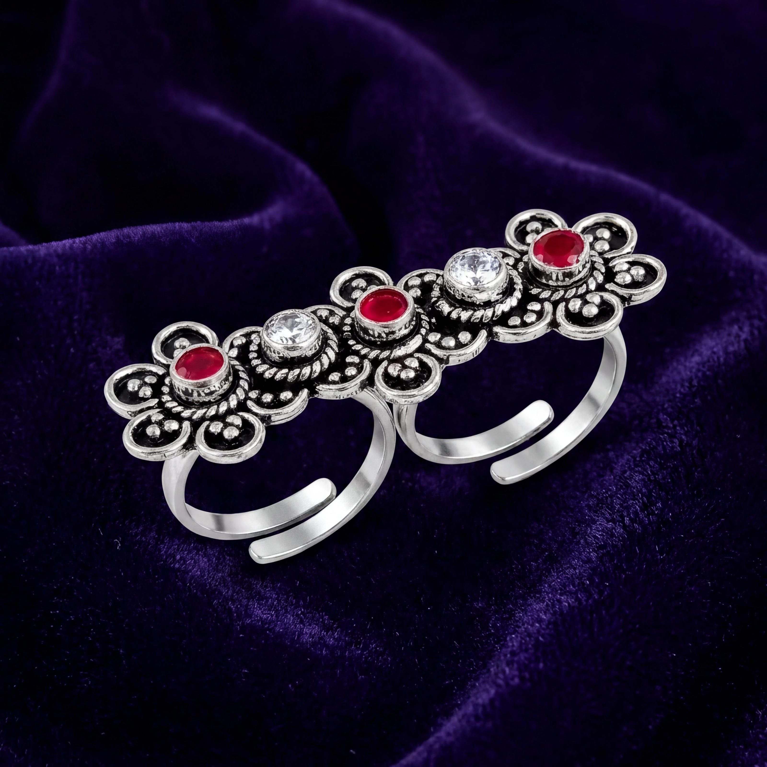 Vintage Floral Ring — 3