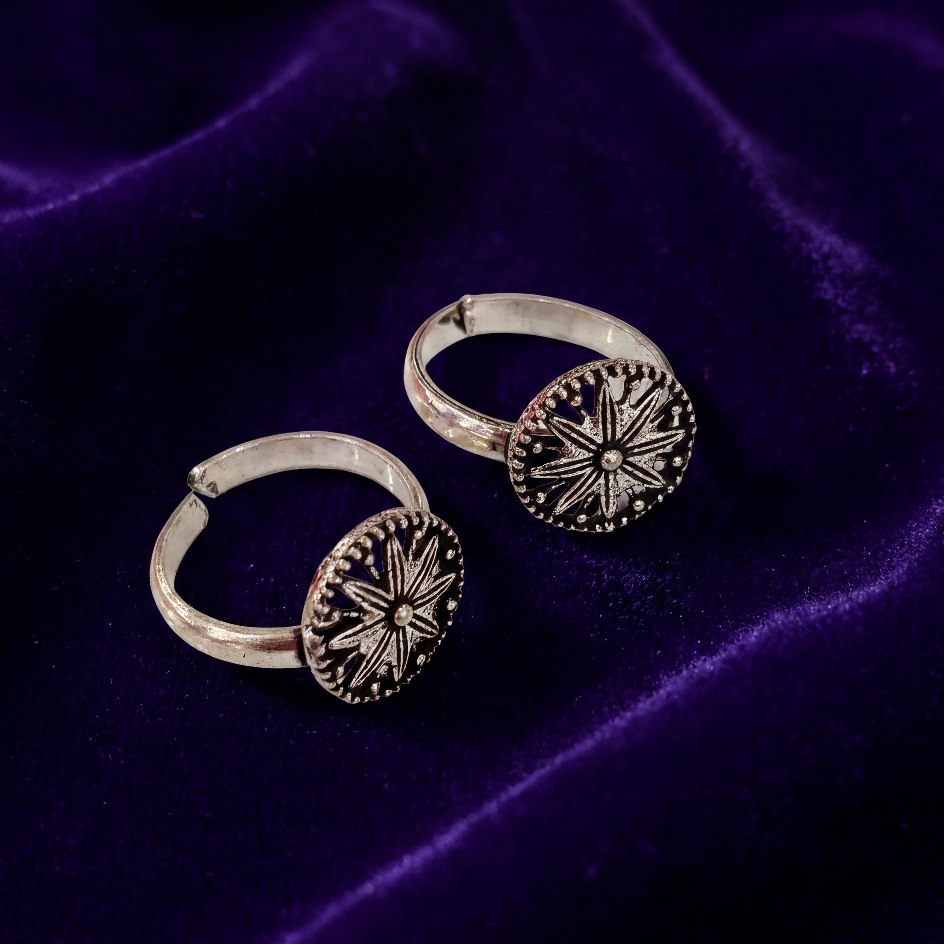 Vintage Compass Toe Rings — 3