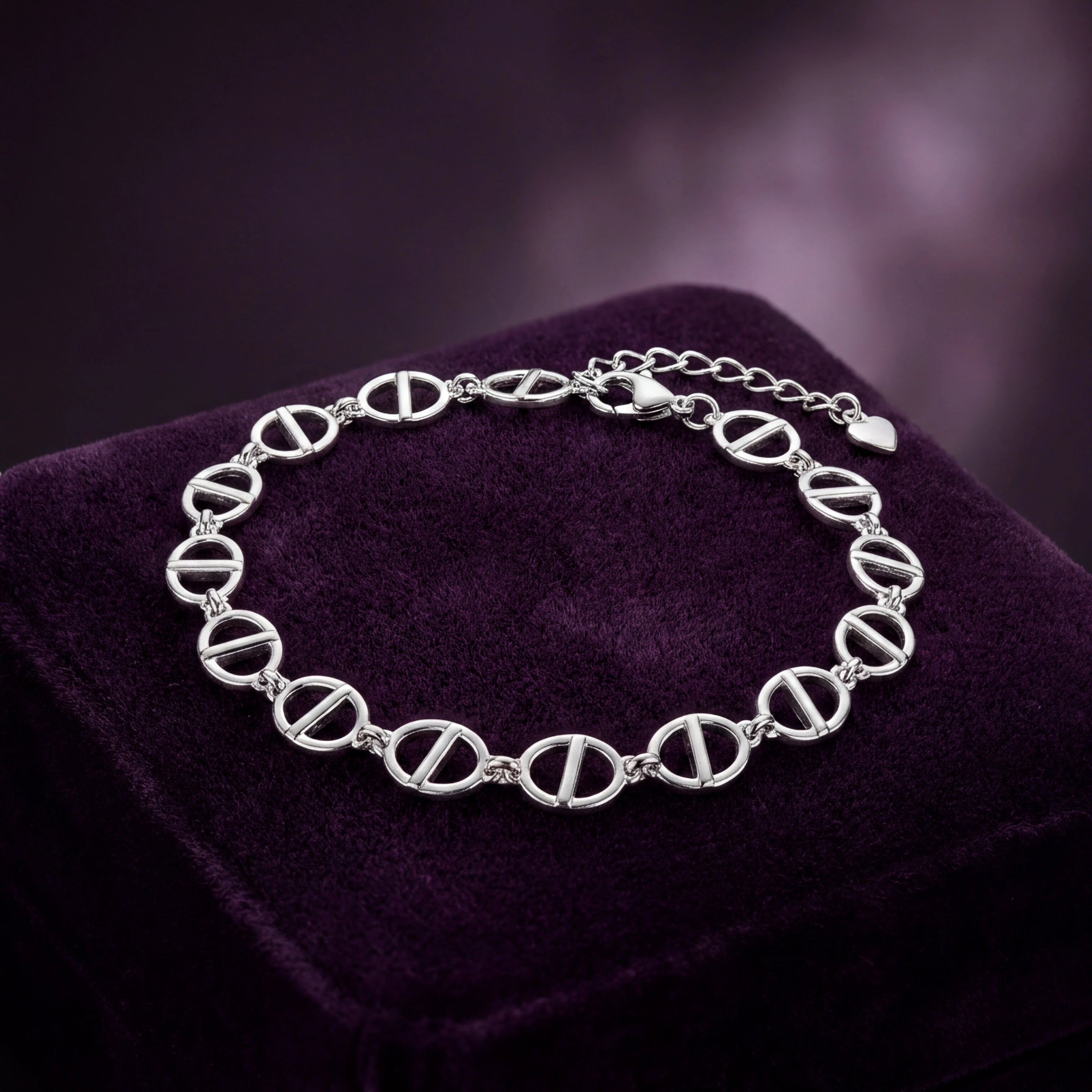 Modern Oval Link Bracelet — 3