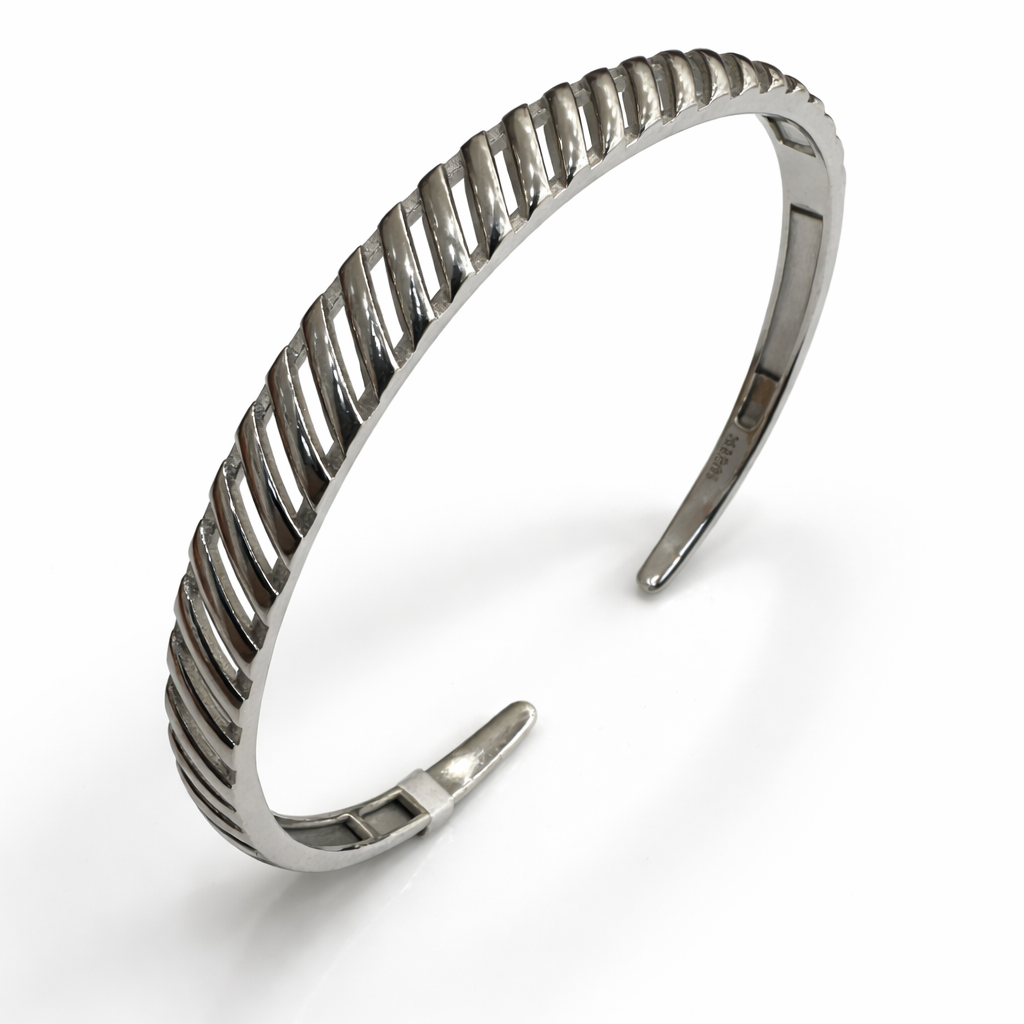 Sleek Ribbed Bangle